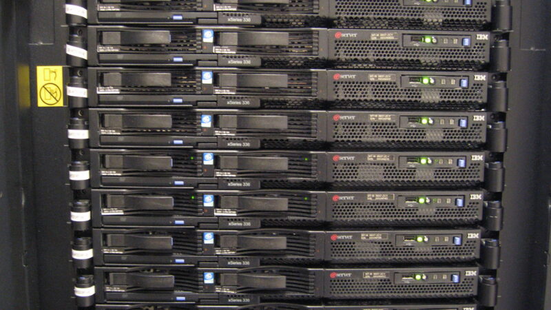Network security appliance mounted in a rack